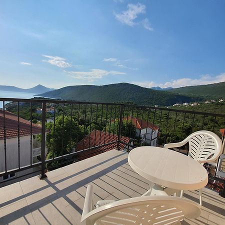 Apartments Bellavista Luštica Zimmer foto