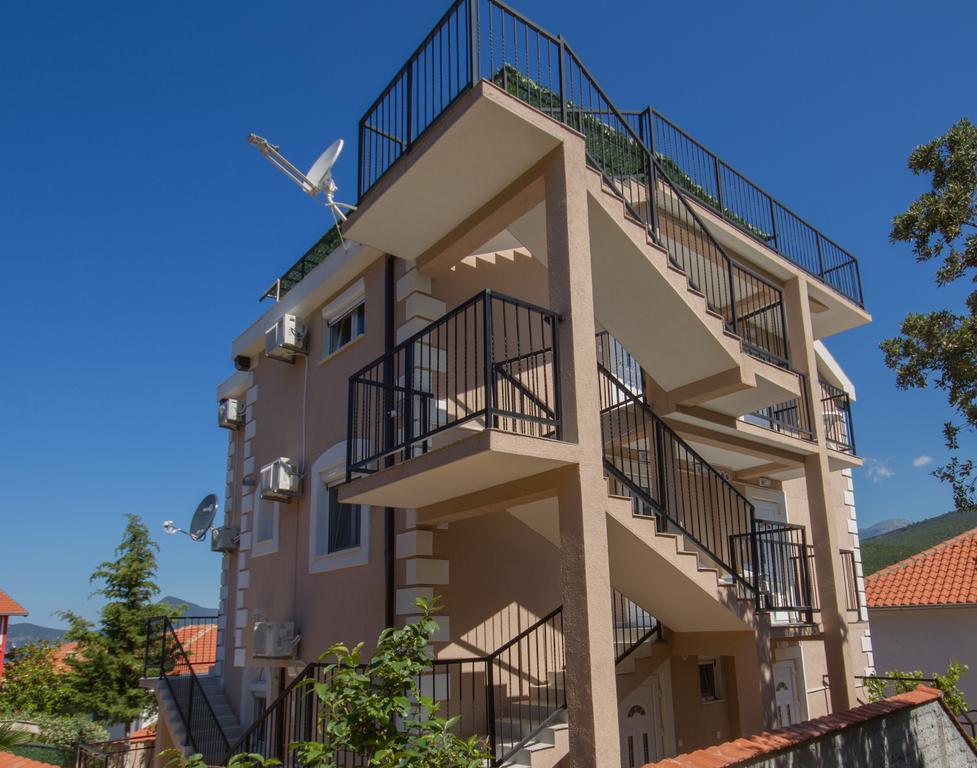 Apartments Bellavista Luštica Exterior foto