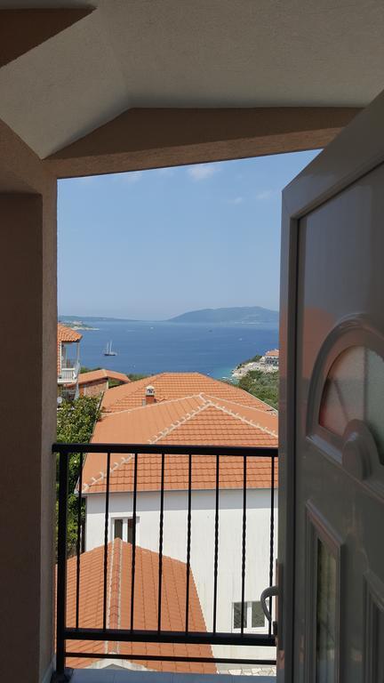 Apartments Bellavista Luštica Exterior foto
