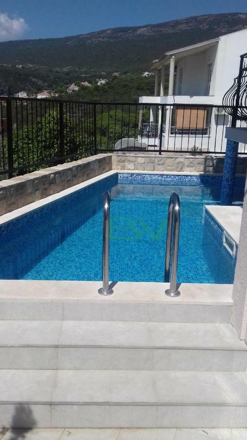 Apartments Bellavista Luštica Exterior foto